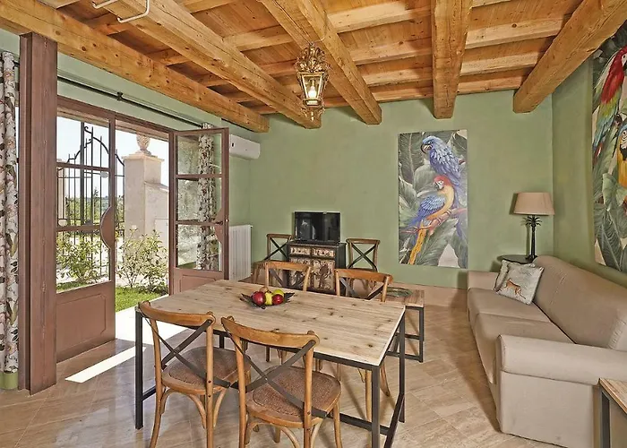 アパート Dogoli Country