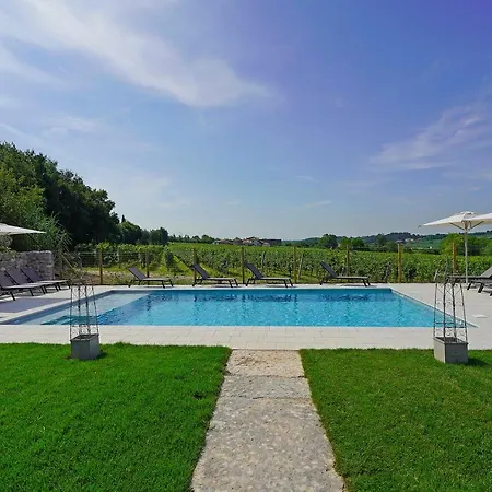 Dogoli Country Apartment *