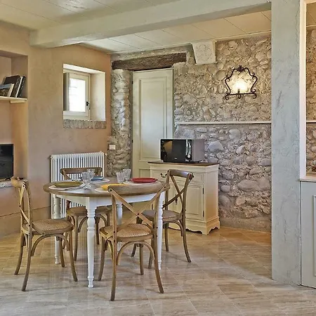 Apartment Dogoli Country *